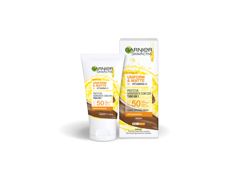 Hidratante Facial Garnier Skin Active Uniform & Matte Negra FPS 50 40g