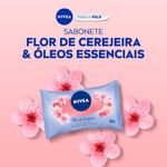 4005900696823-NIVEASaboneteemBarraFlordeCerejeira&ÓleosEssenciais85g-1.jpg