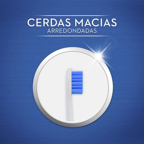 Escova Dental Oral-B Expert Gengiva Limpeza com 3 unidades